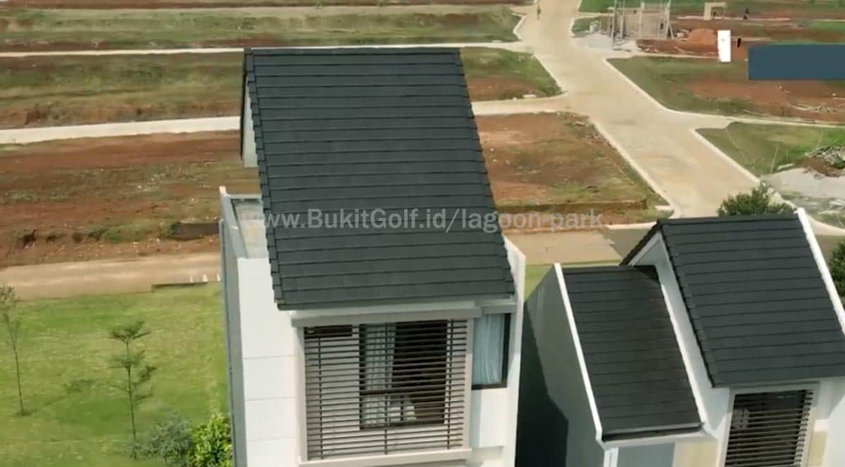 Rumah Mewah View Danau di The Lagoon Park Cibubur