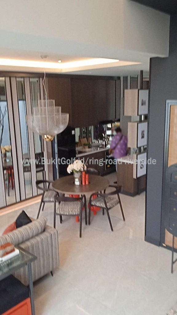 Perbandingan Ring Road Riverside vs Perumahan di Bekasi